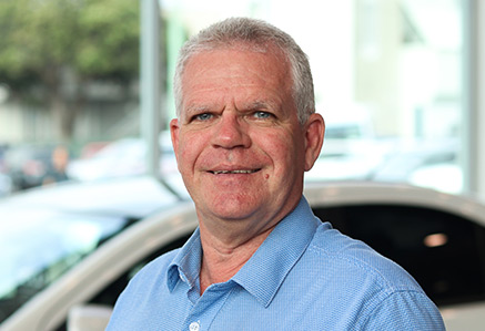 portrait of Mike Kuiper, Gazley Škoda Kāpiti Sales