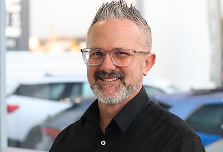 portrait of Simeon Alexander, Gazley Škoda Lower Hutt service advisor