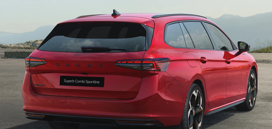 Rear headlights and design of a red skoda sperb